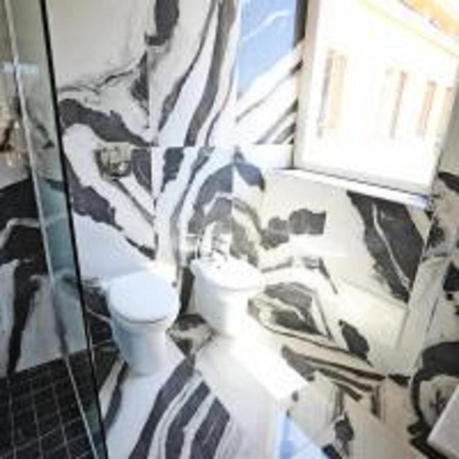 Mayfair Lifestyle Suites By Babylon Stay Napels Buitenkant foto