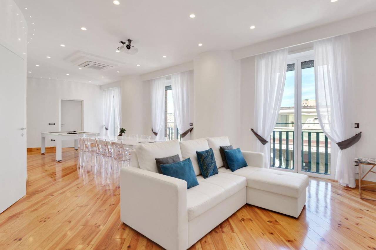 Mayfair Lifestyle Suites By Babylon Stay Napels Buitenkant foto