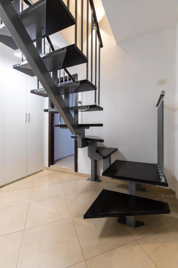 Mayfair Lifestyle Suites By Babylon Stay Napels Buitenkant foto